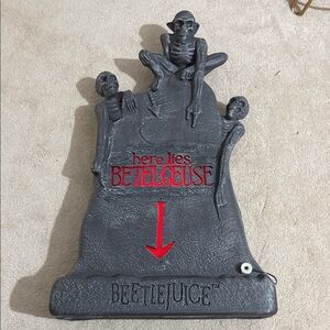 Gray Beetlejuice Tombstone